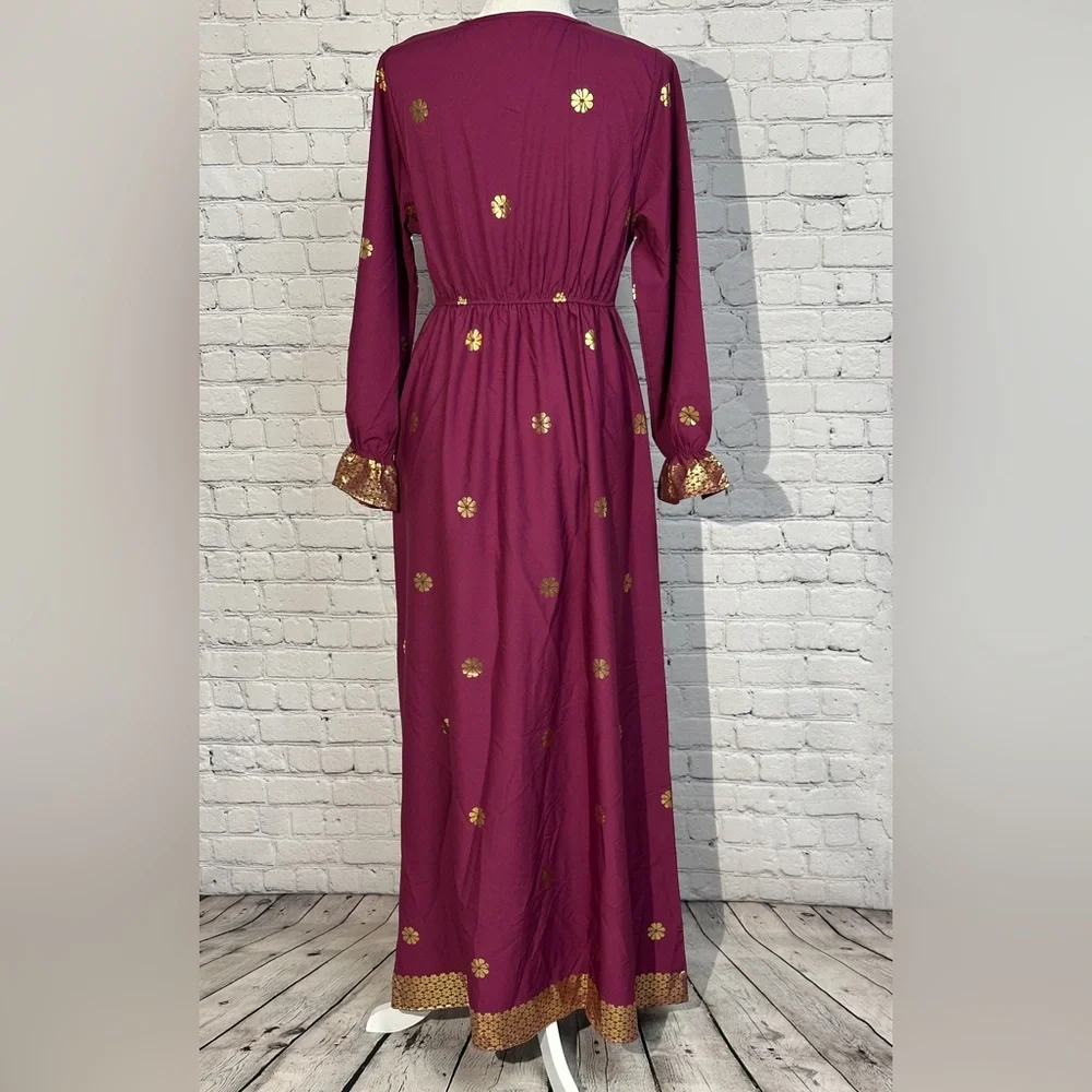 SHEIN Maroon Maxi Dress/Abaya with Gold Floral Accents - Picture 4 of 10